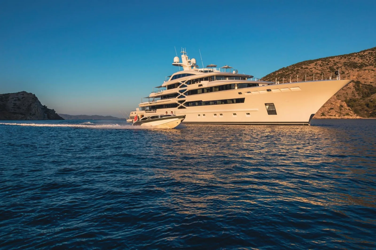 PROJECT X - photo 3 yacht charter Mykonos