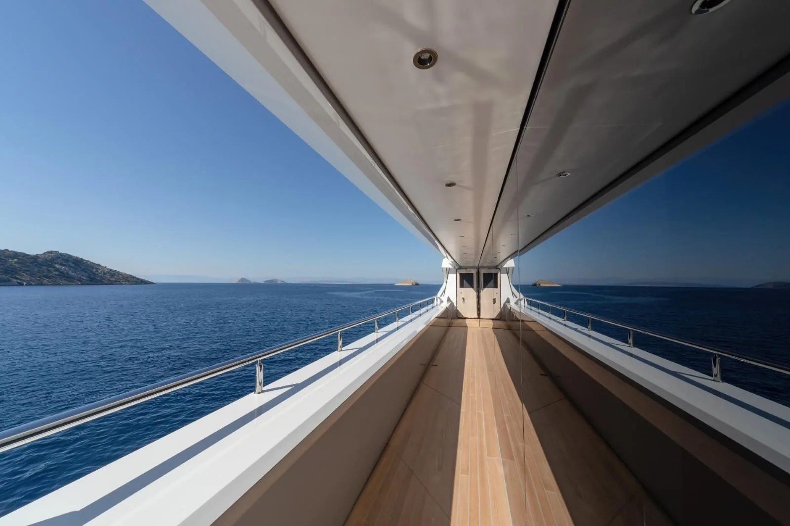 PROJECT X - photo 17 yacht charter Mykonos