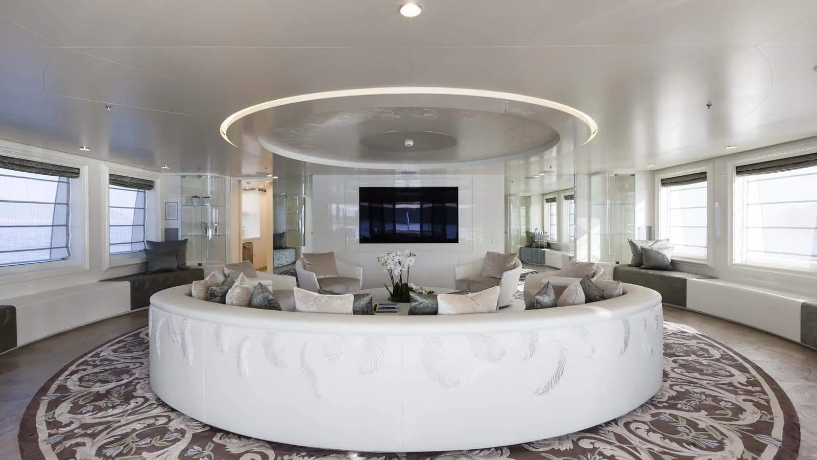 QUINTA ESSENTIA - photo 14 yacht charter Mykonos