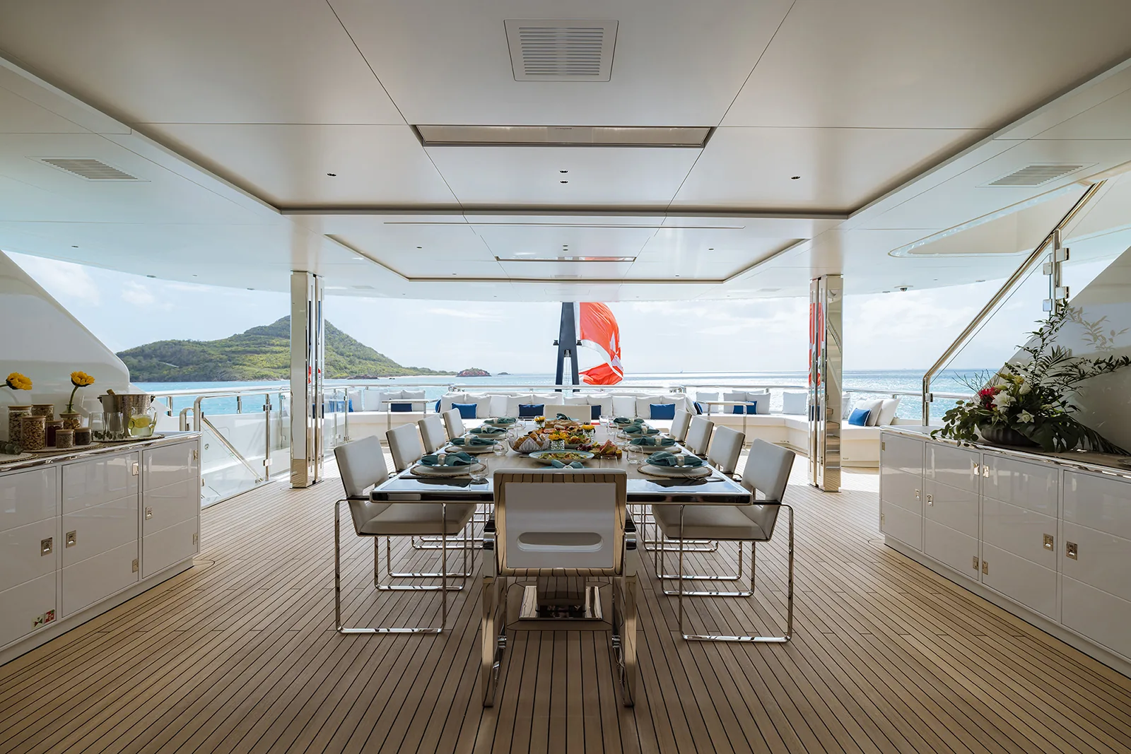 RESILIENCE - photo 7 yacht charter Mykonos