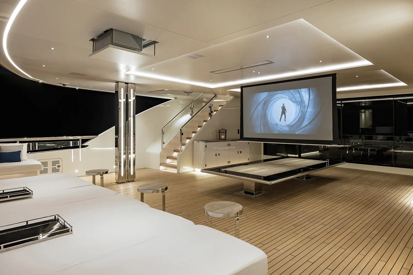 RESILIENCE - photo 8 yacht charter Mykonos