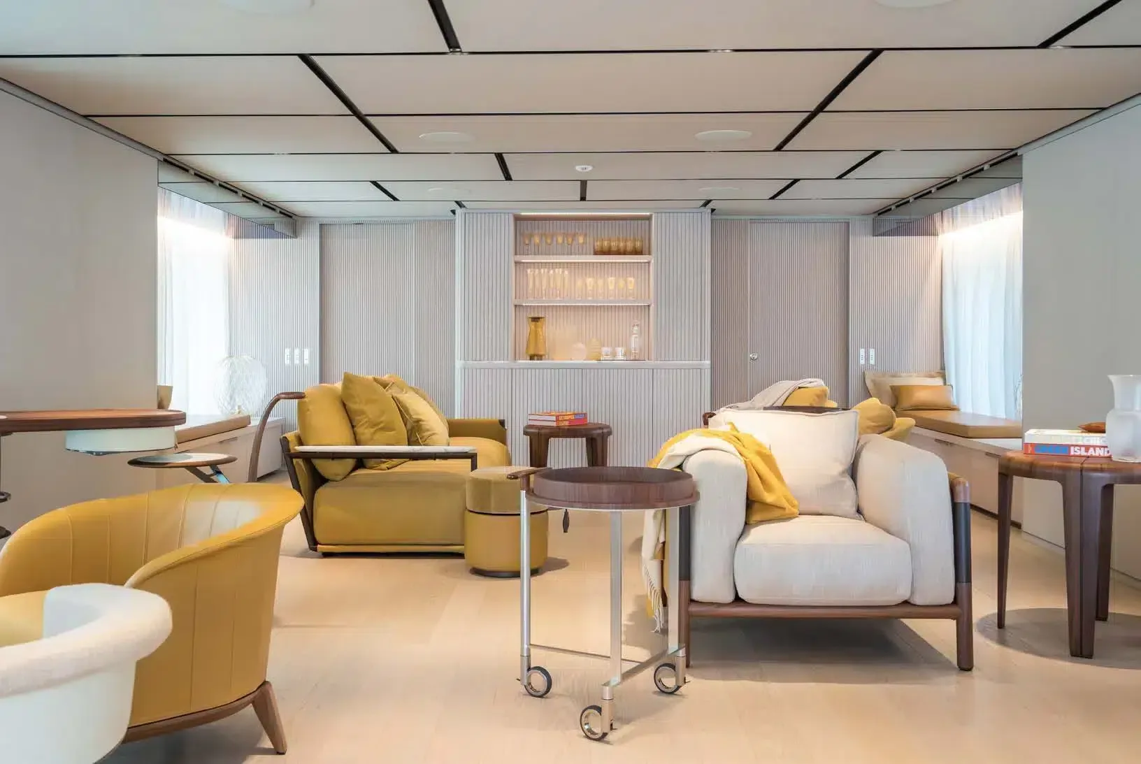 RMF - photo 19 yacht charter Mykonos