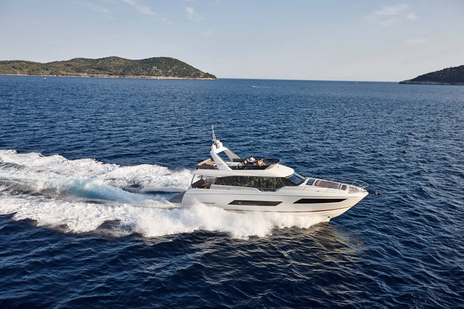 ROMY ONE - photo 5 yacht charter Mykonos