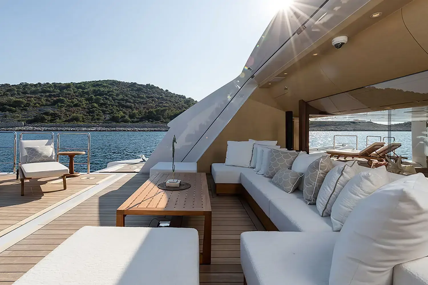 SAMURAI - photo 7 yacht charter Mykonos