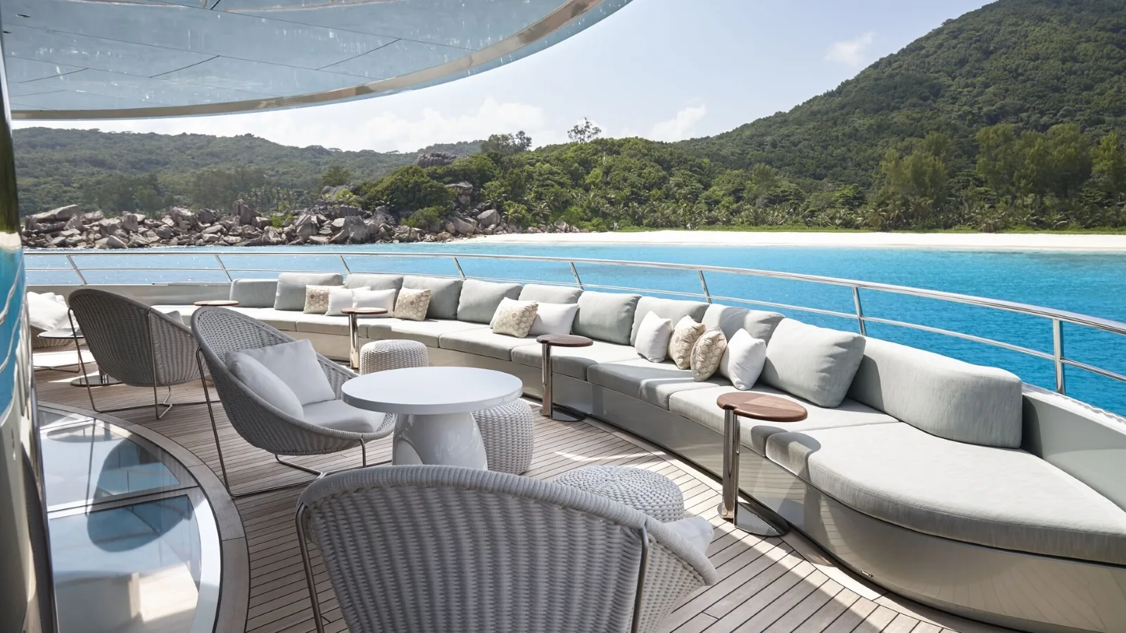 SAVANNAH - photo 8 yacht charter Mykonos