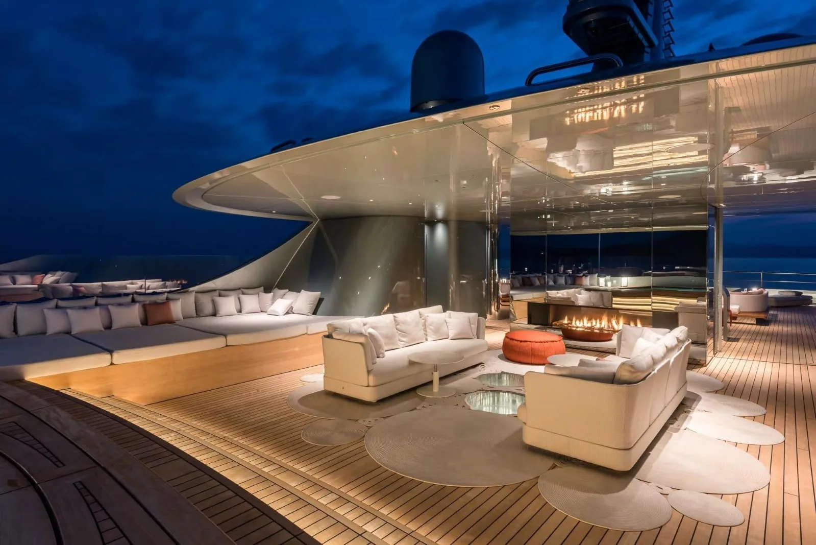 SAVANNAH - photo 14 yacht charter Mykonos
