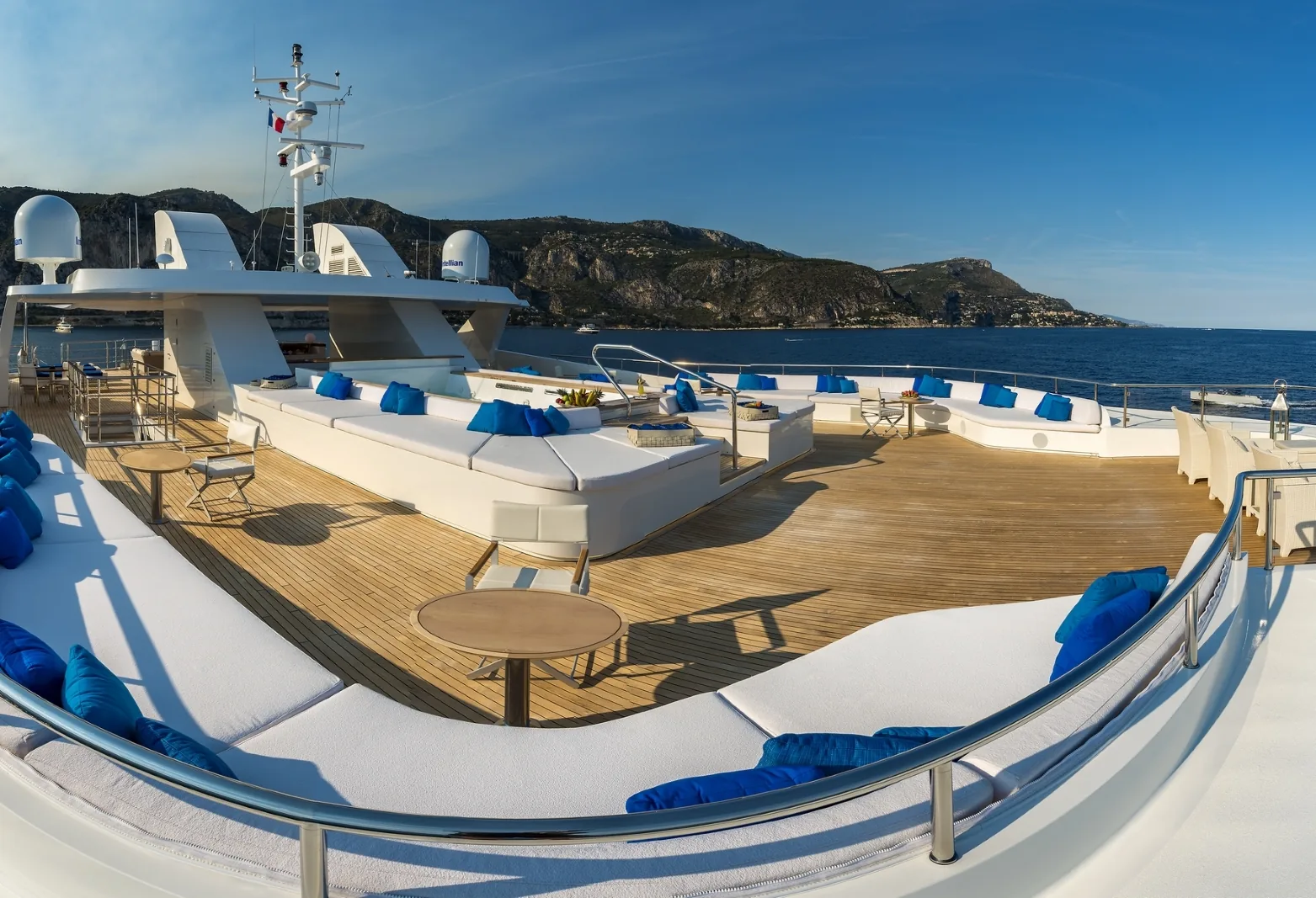 SERENITY - photo 4 yacht charter Mykonos