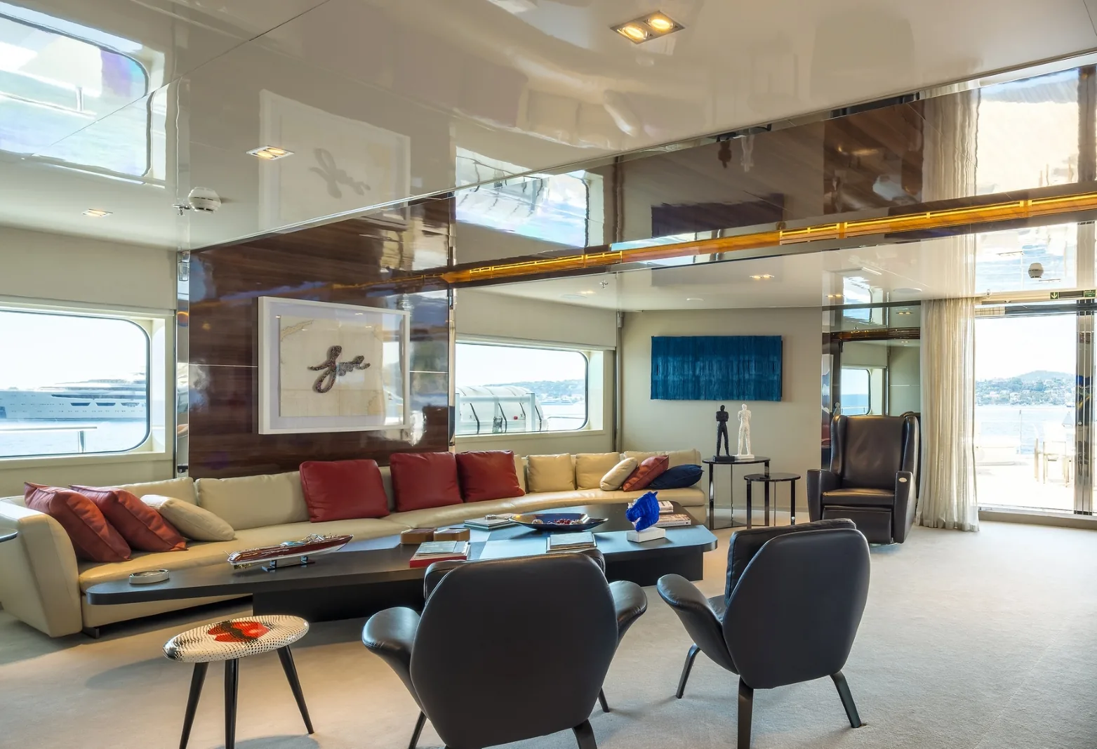 SERENITY - photo 12 yacht charter Mykonos