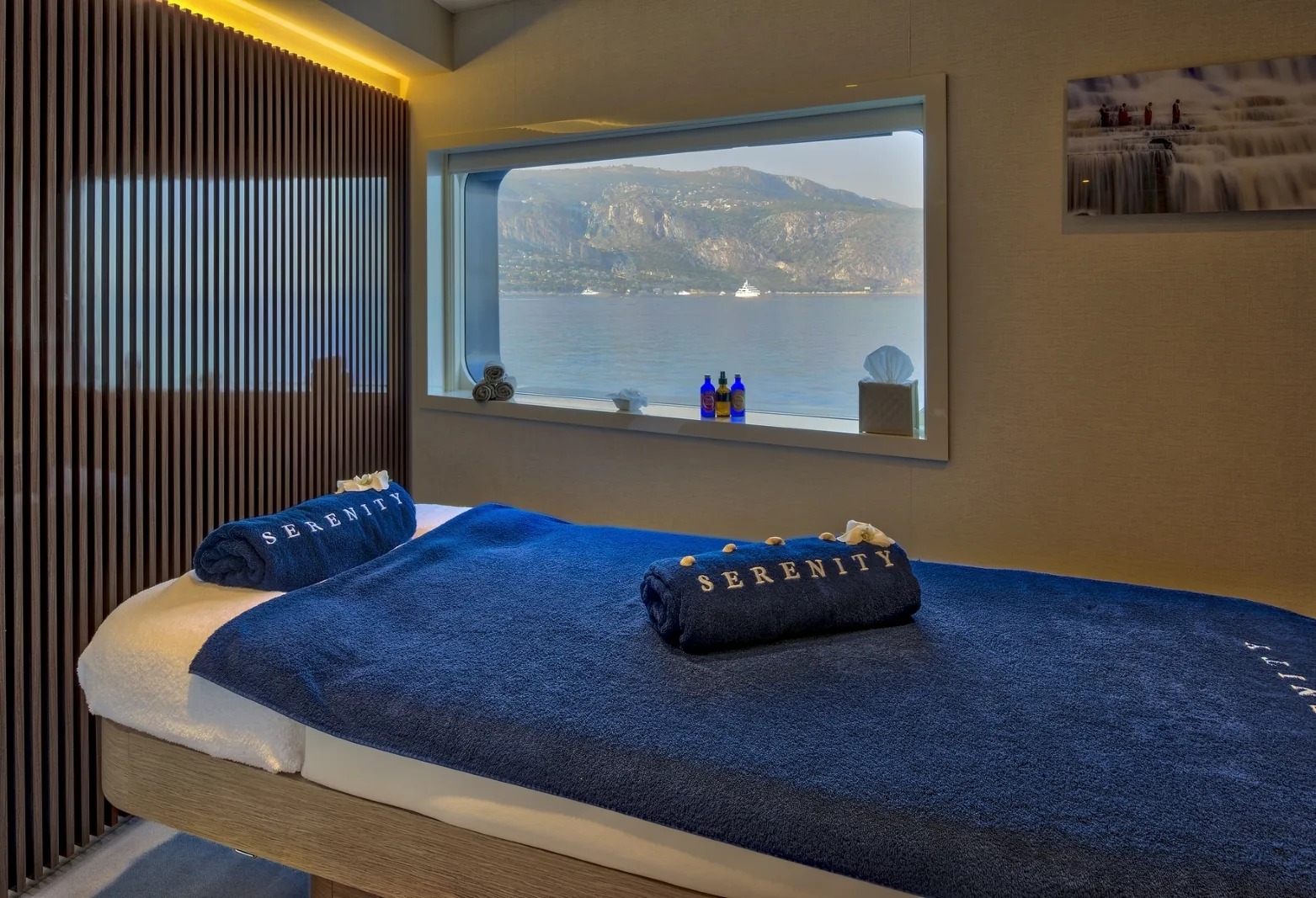 SERENITY - photo 18 yacht charter Mykonos