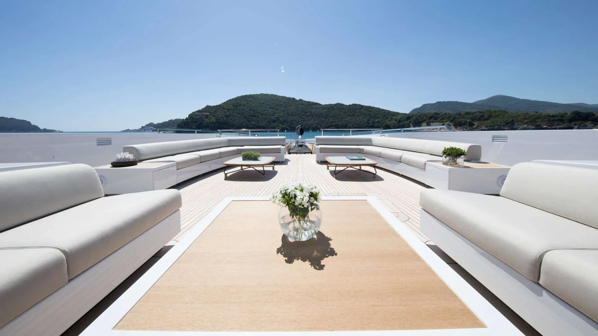 SEVEN SINS - photo 2 yacht charter Mykonos