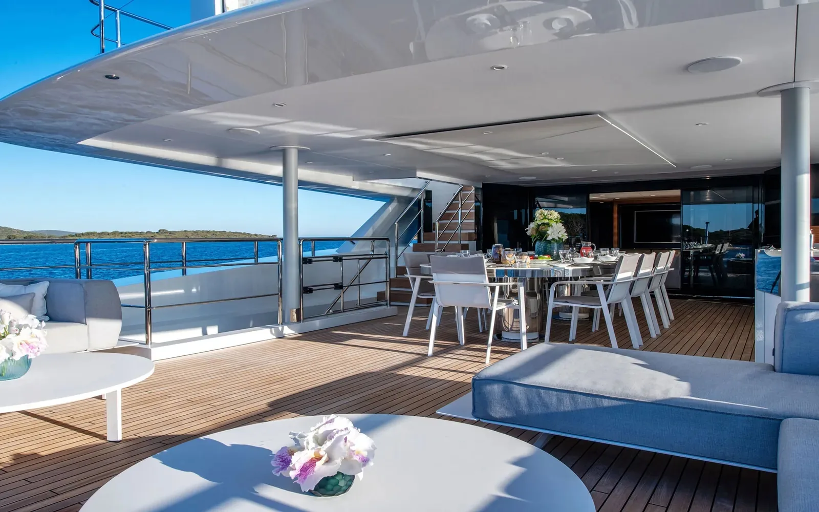 SILVER FOX - photo 7 yacht charter Mykonos