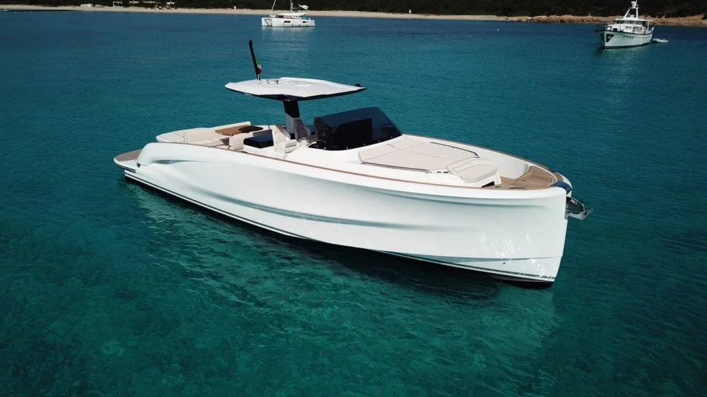 Solaris Power 40 - photo 6 yacht charter Mykonos