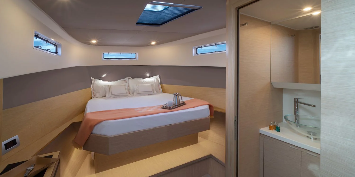 Solaris Power 40 - photo 8 yacht charter Mykonos