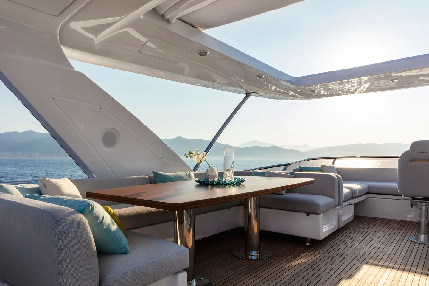 SOLSTICE - photo 13 yacht charter Mykonos