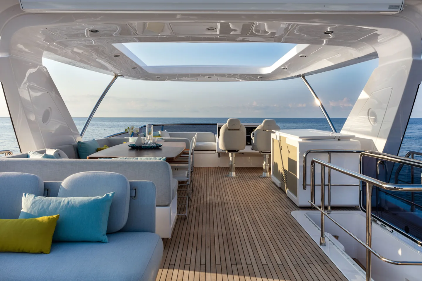 SOLSTICE - photo 15 yacht charter Mykonos