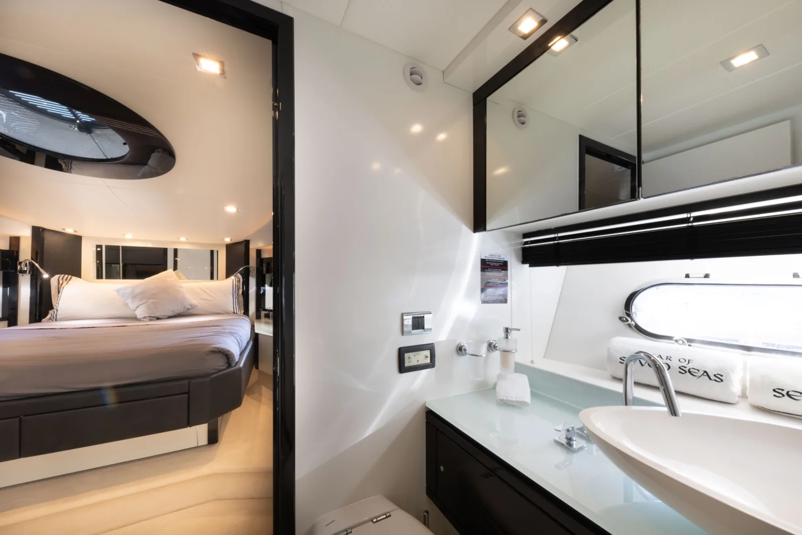 STAR OF SEVEN SEAS - photo 15 yacht charter Mykonos