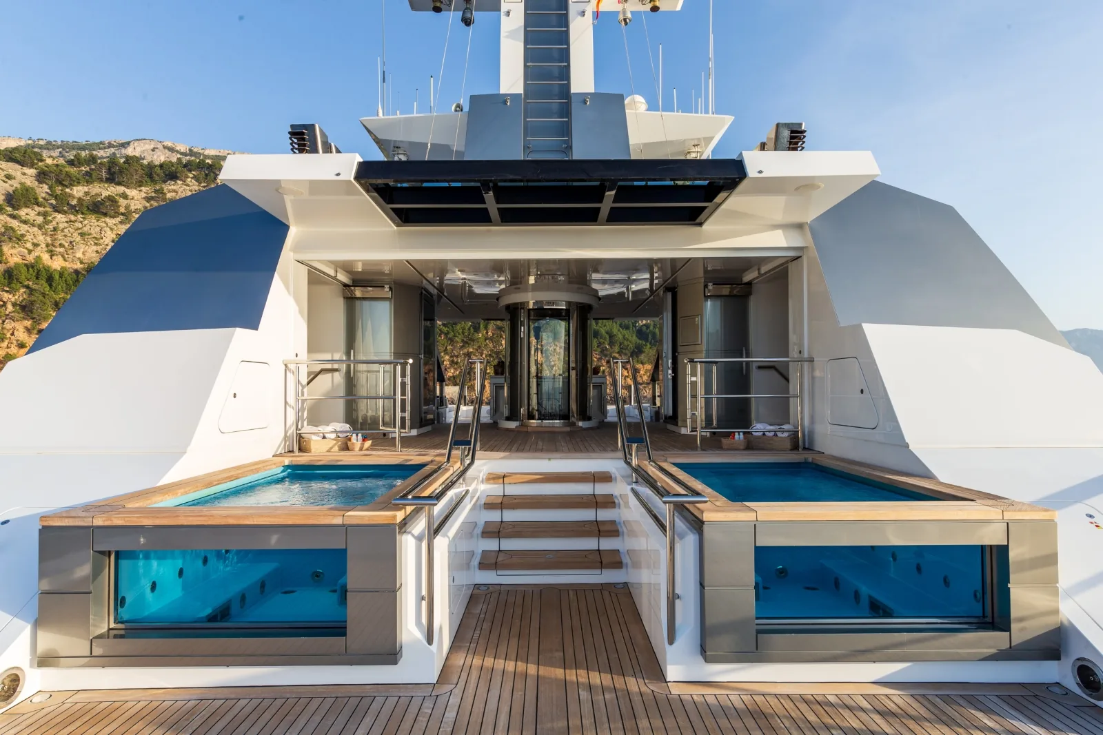 STELLA MARIS - photo 6 yacht charter Mykonos