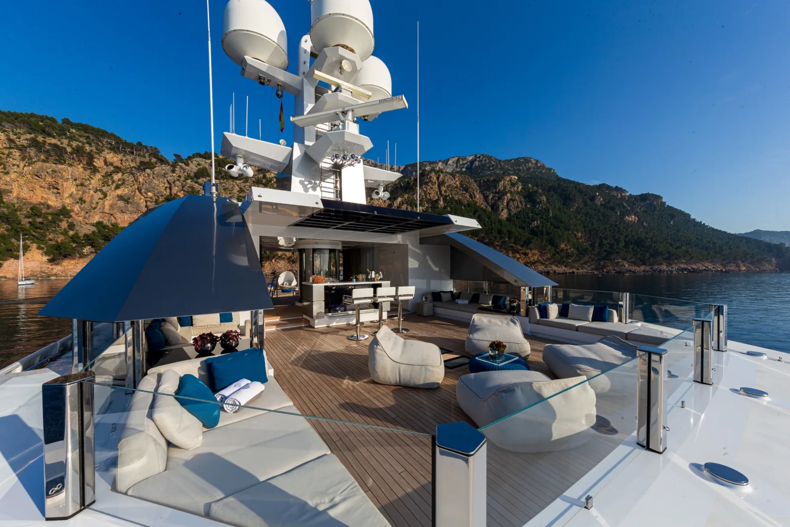 STELLA MARIS - photo 7 yacht charter Mykonos