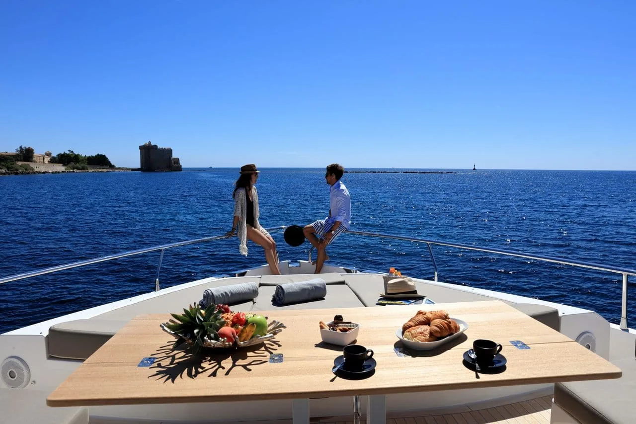 SUMMER BREEZE - photo 7 yacht charter Mykonos