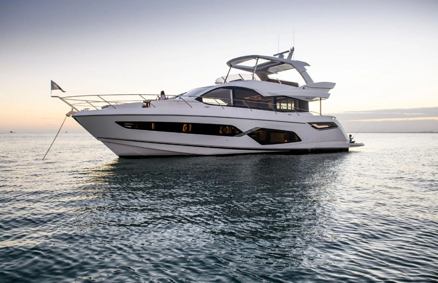 SUNSEEKER 70 - photo 2 yacht charter Mykonos
