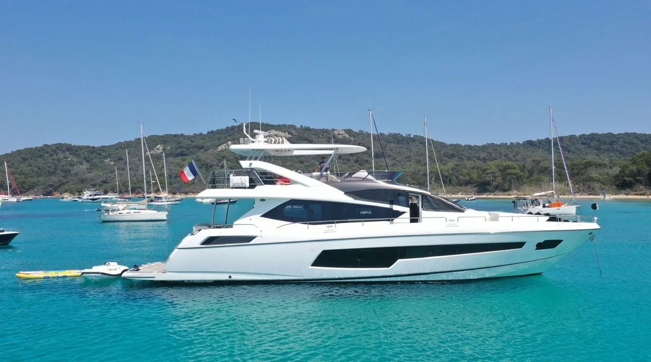 SUNSEEKER 75 - photo 2 yacht charter Mykonos