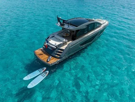 SUNSEEKER PREDATOR 65 - yacht charter Mykonos