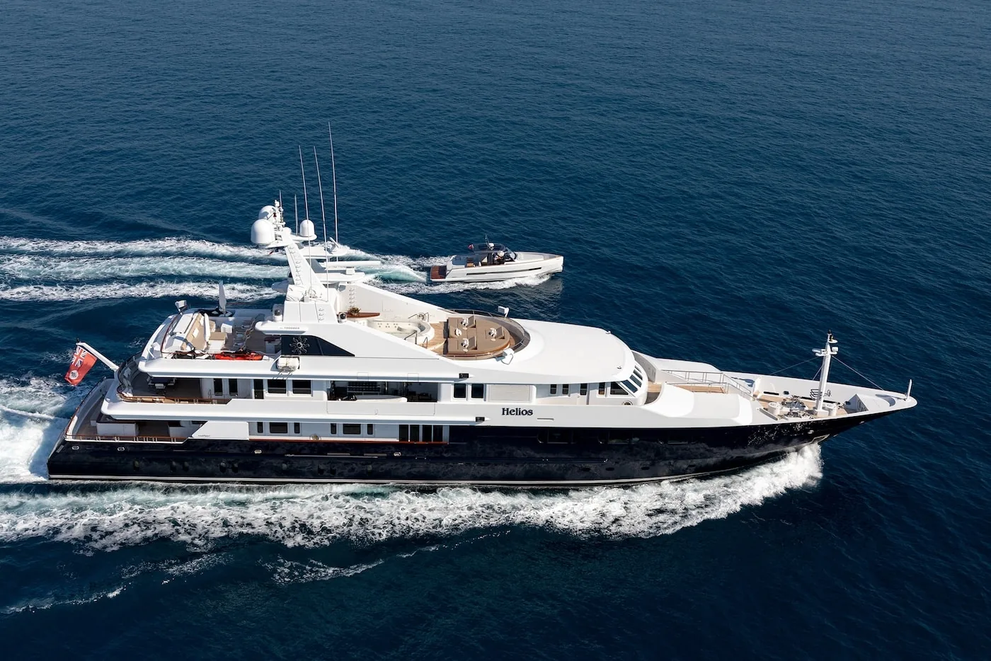 TREEHOUSE - photo 4 yacht charter Mykonos
