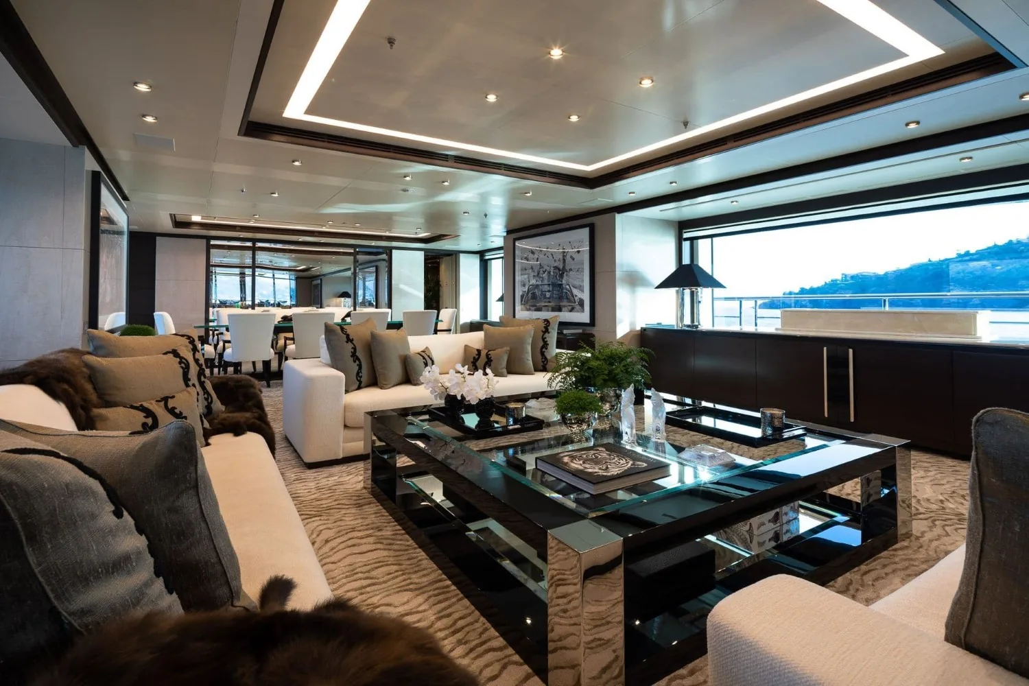 TRIUMPH - photo 19 yacht charter Mykonos