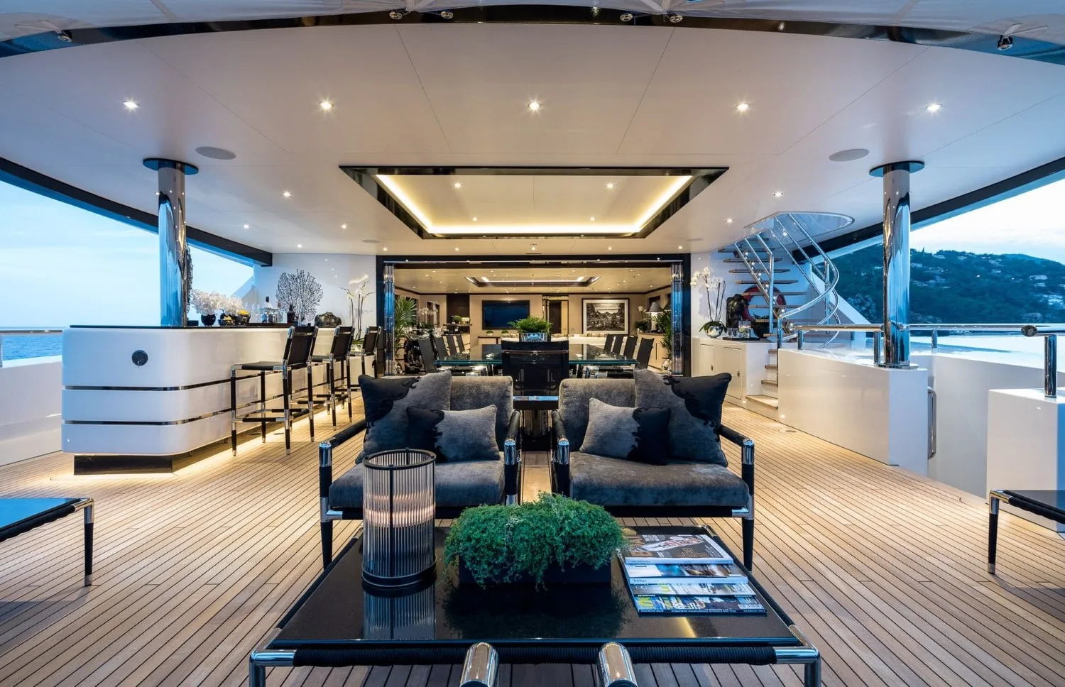 TRIUMPH - photo 24 yacht charter Mykonos