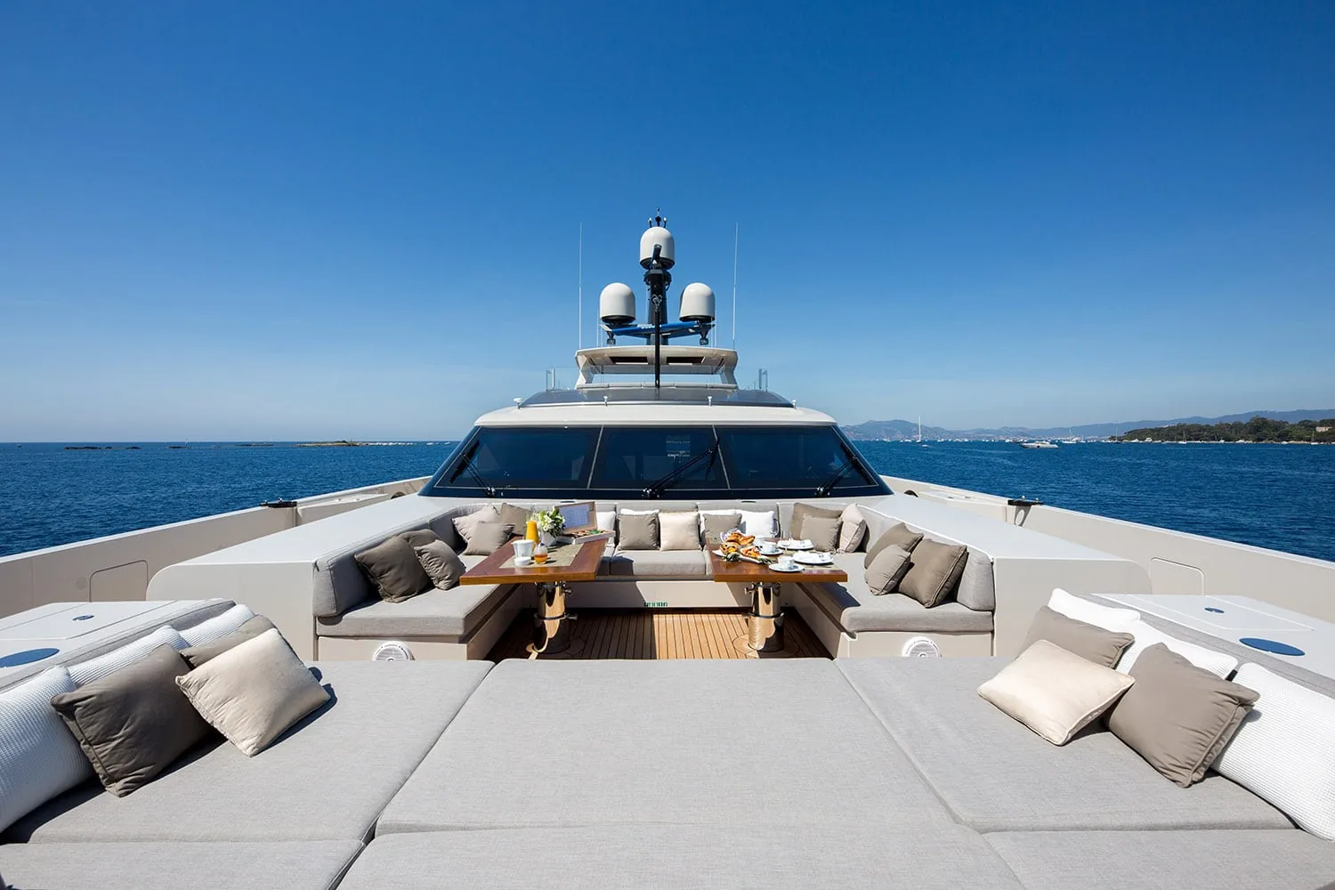 VERTIGE - photo 22 yacht charter Mykonos