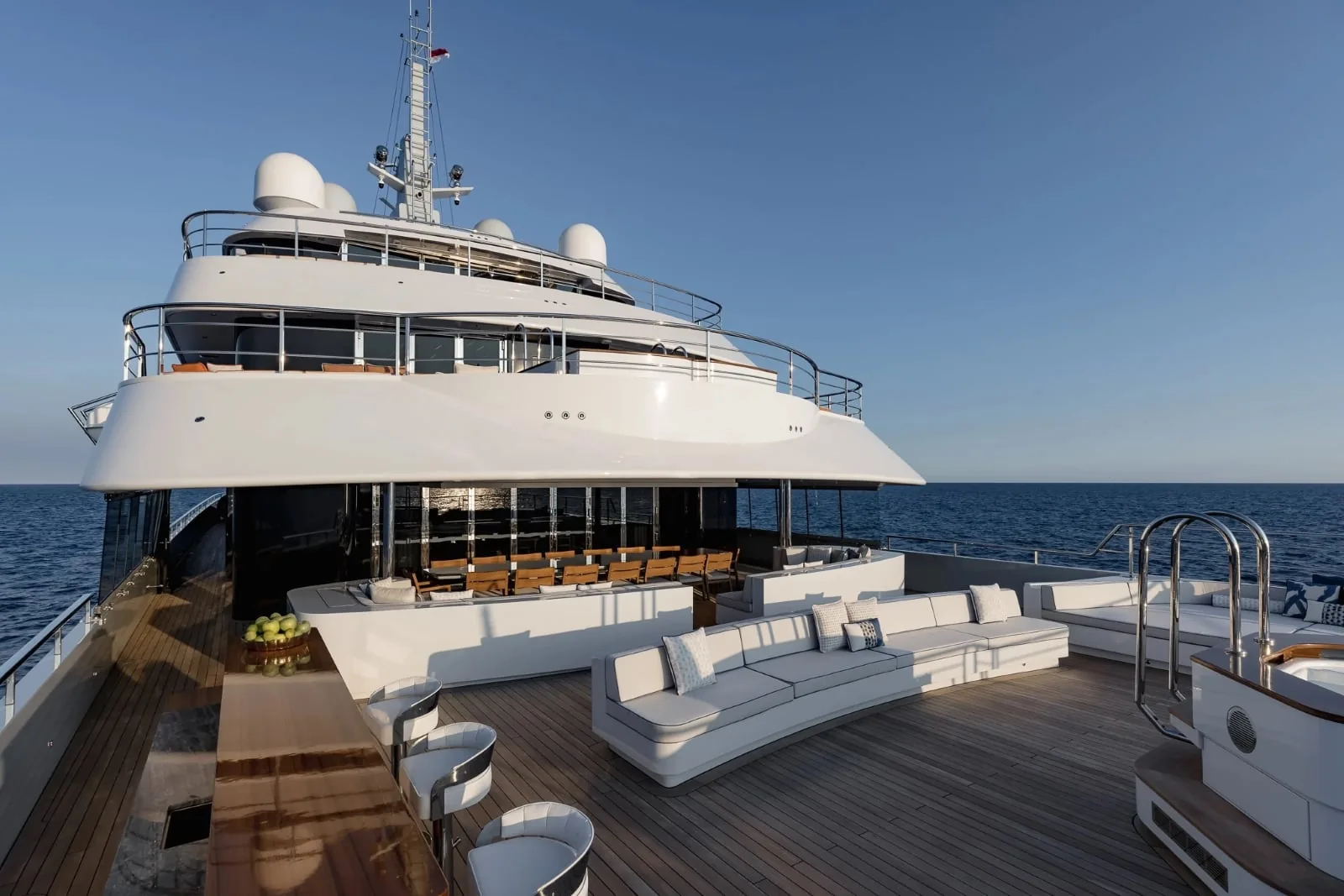 VICTORIOUS - photo 5 yacht charter Mykonos