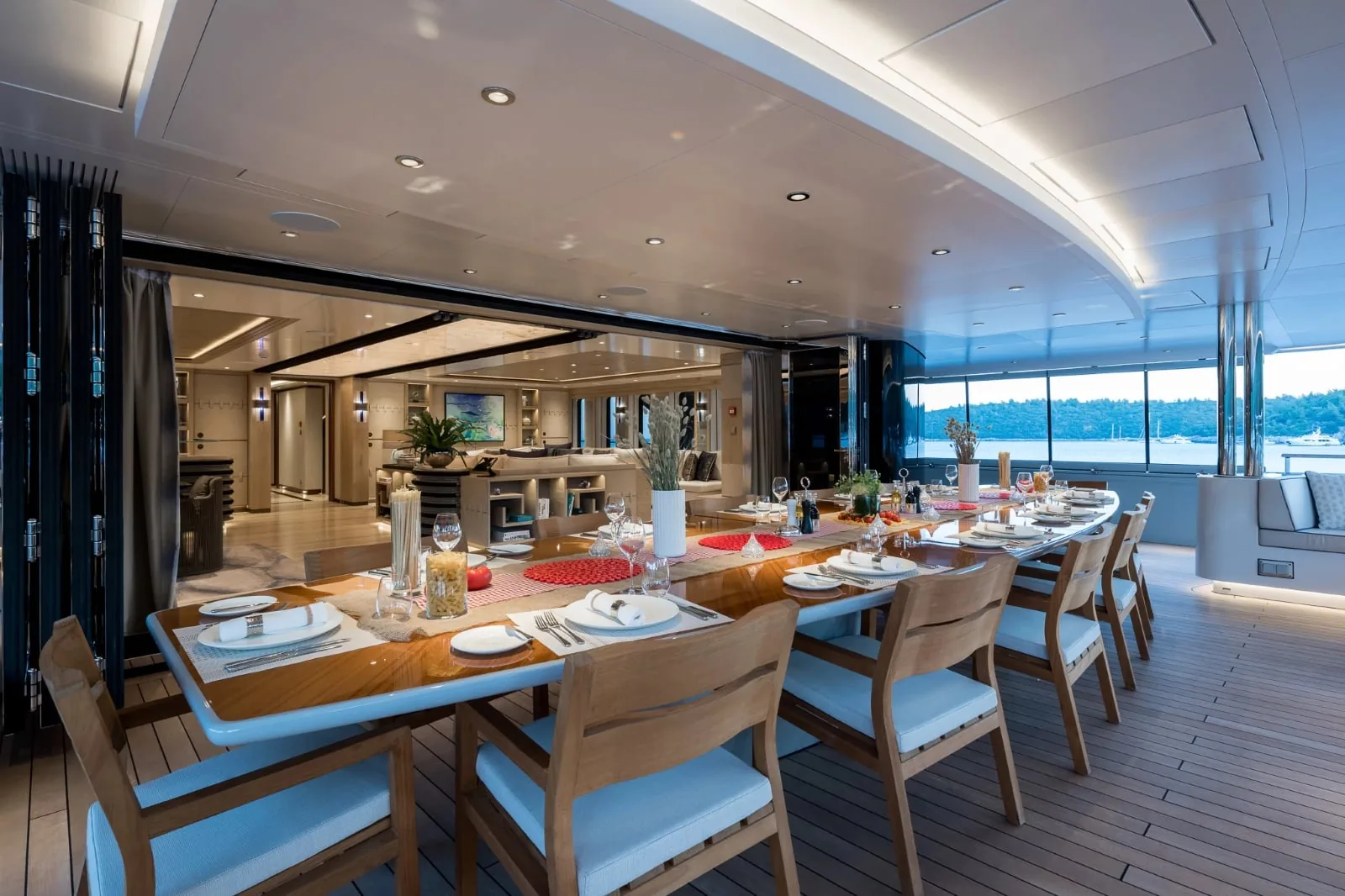 VICTORIOUS - photo 9 yacht charter Mykonos