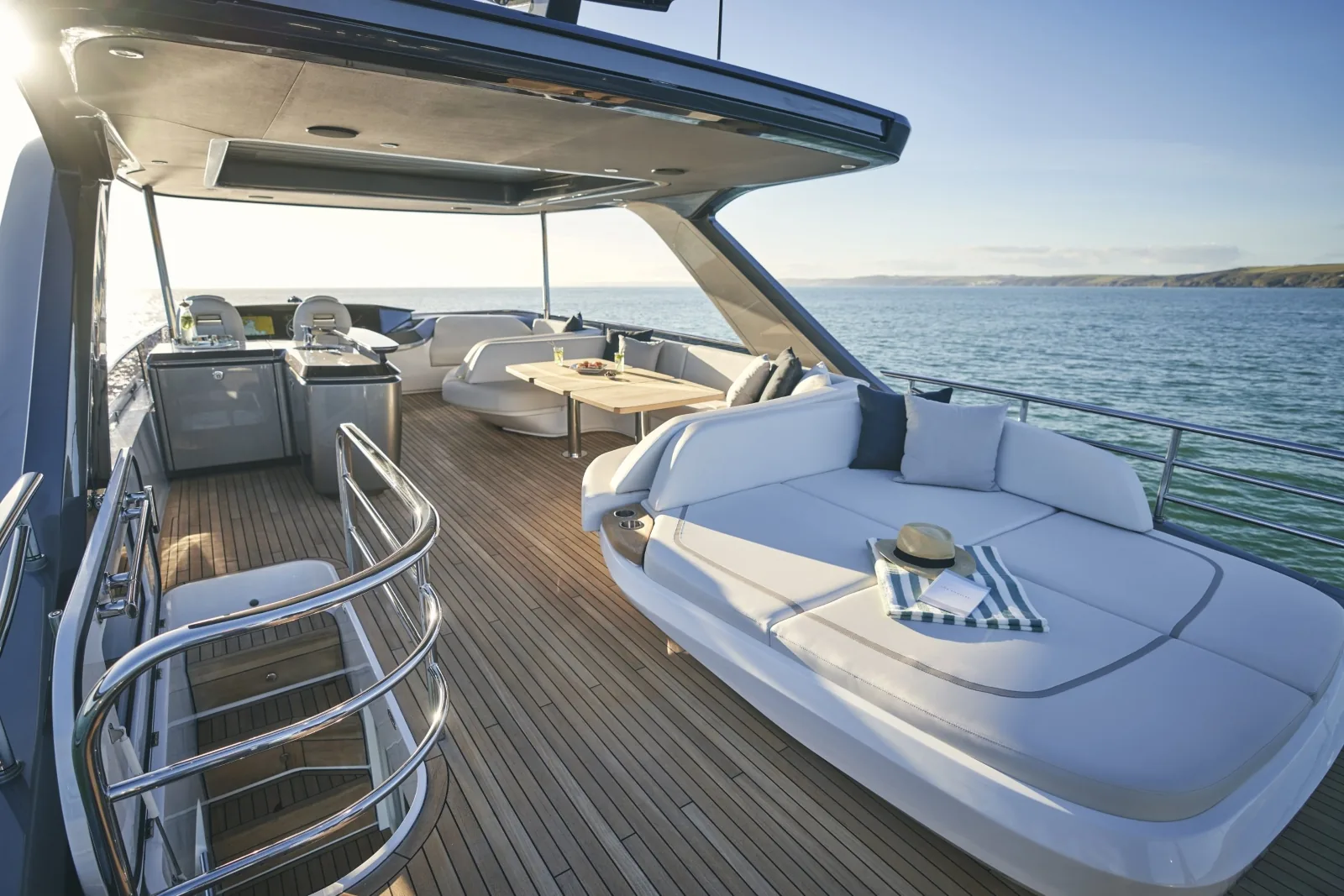 WILJIM V - photo 4 yacht charter Mykonos